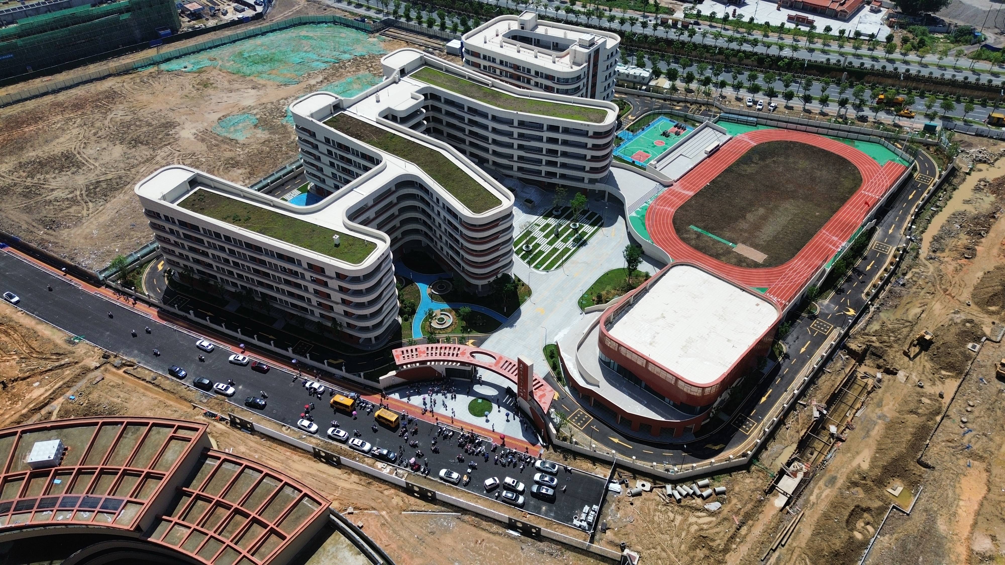 泉州市通政中心小學(xué)田中校區(qū)(1).jpg
